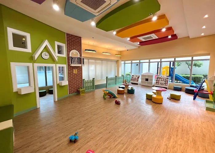 Executive 5br Penthouse In Uptown Bgc Apartamento