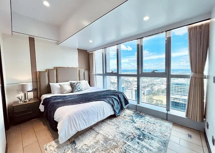 Executive 5br Penthouse In Uptown Bgc Apartamento *